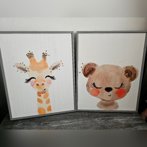Cute Giraffe and Bear Wall Art Set - Picture 1 of 5